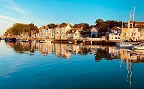 Carlton Guest Suites - Weymouth